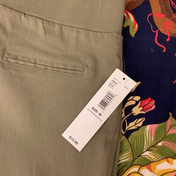 NWT Olive Green / Khaki Cropped Stretch Pants - Picture 4 of 5